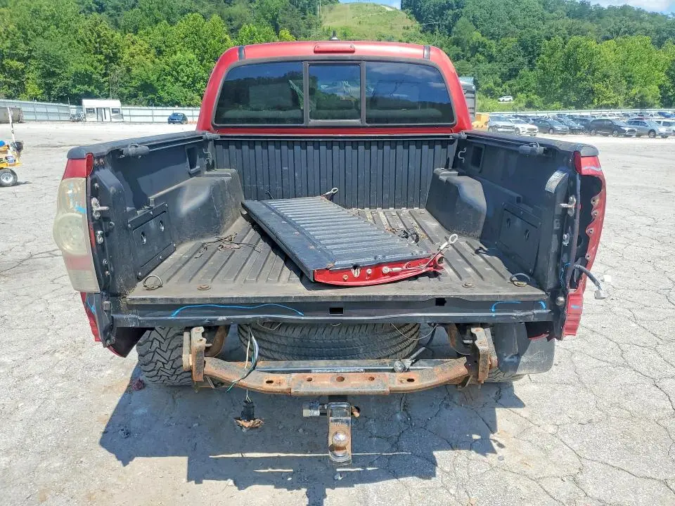 2012 TOYOTA TACOMA V6  