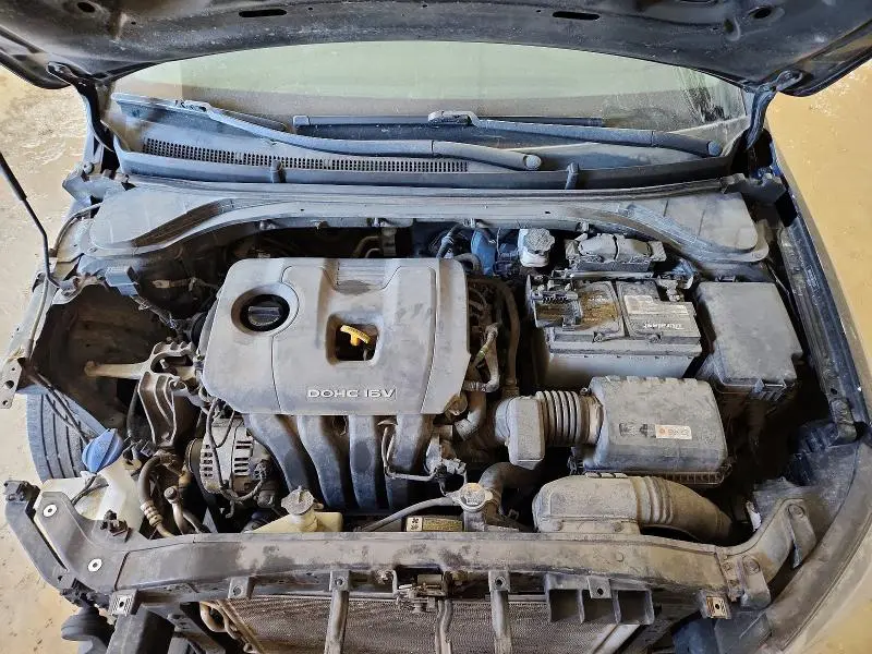 2018 HYUNDAI ELANTRA SE  