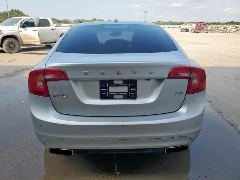 2015 VOLVO S60 PREMIER  