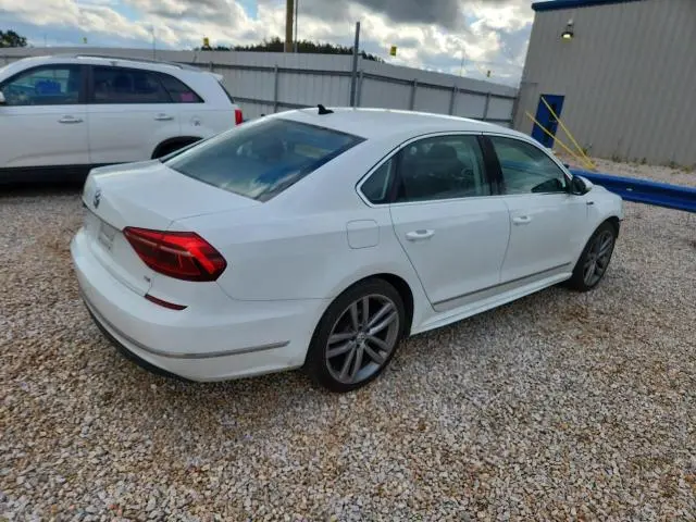 2017 VOLKSWAGEN PASSAT R-LINE  
