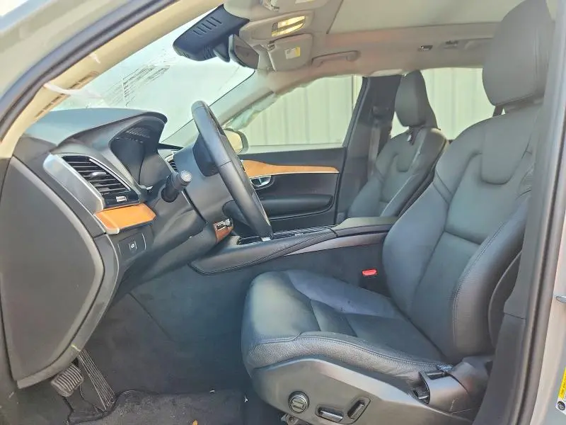 2025 VOLVO XC90 PLUS  