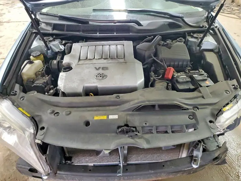 2011 TOYOTA AVALON LIMITED  