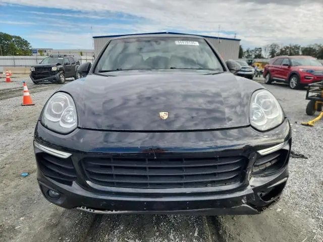 2018 PORSCHE CAYENNE