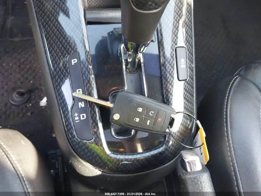 2013 CHEVROLET CRUZE 2LT AUTO