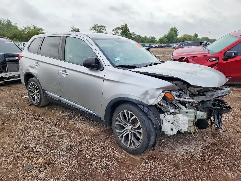 2018 MITSUBISHI OUTLANDER SE  