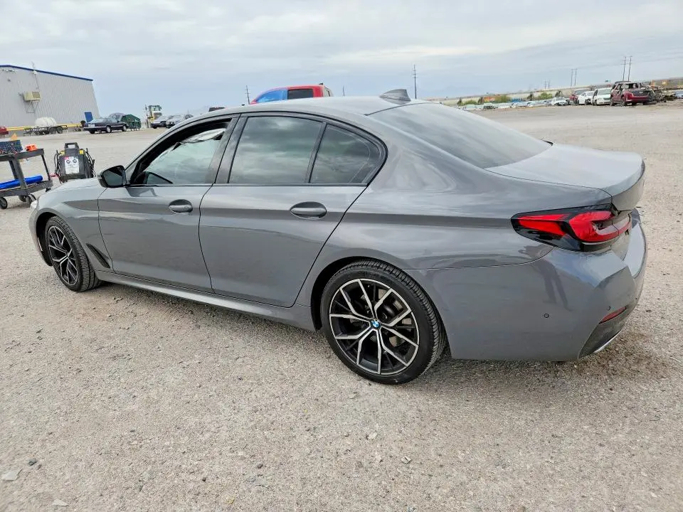 2022 BMW 530 I  