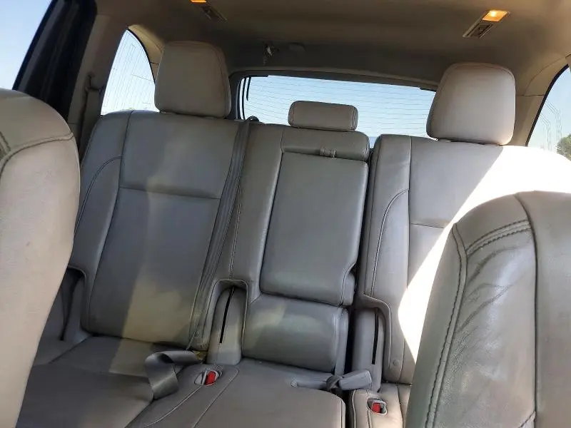 2014 TOYOTA HIGHLANDER XLE  