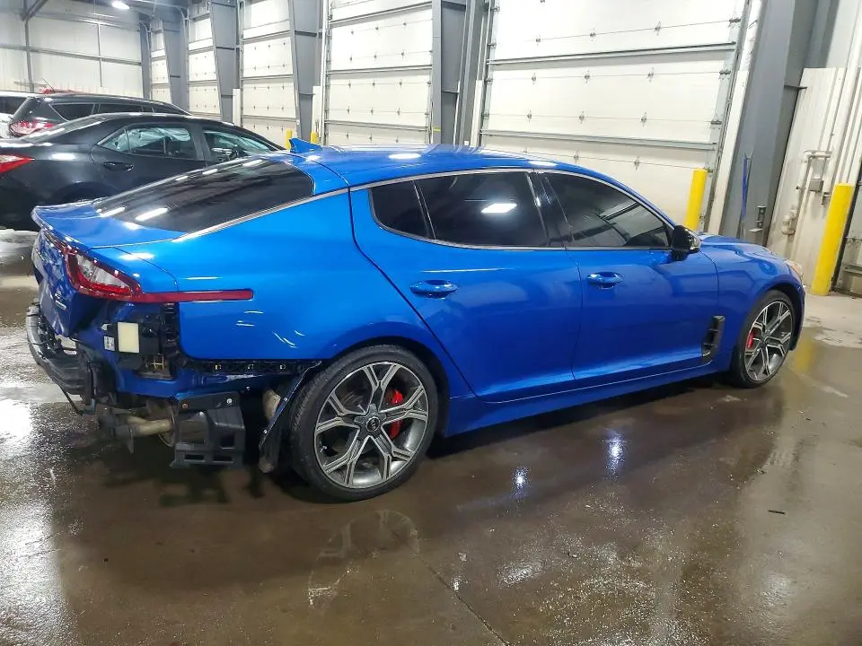 2020 KIA STINGER GT  