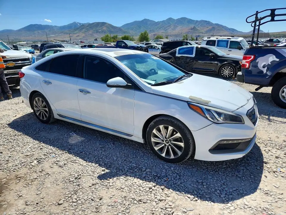 2017 HYUNDAI SONATA SPORT  