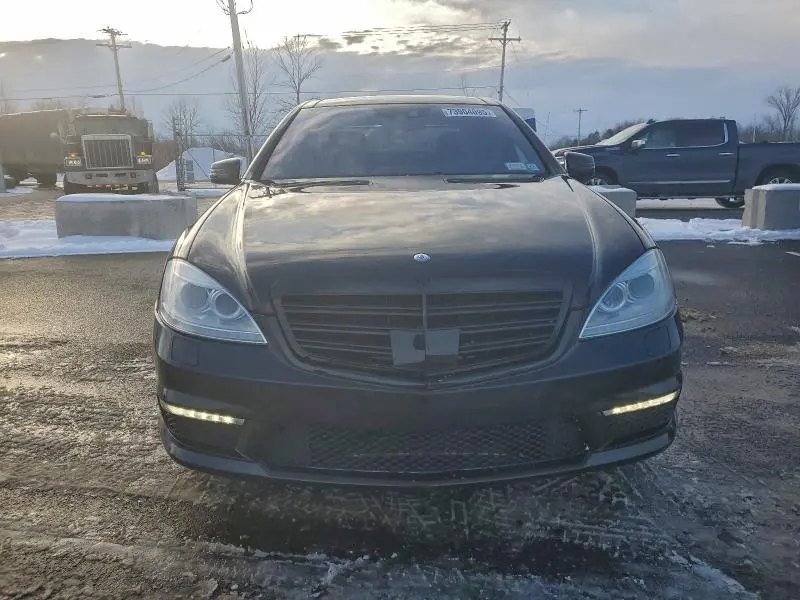 2011 MERCEDES-BENZ S 63 AMG  