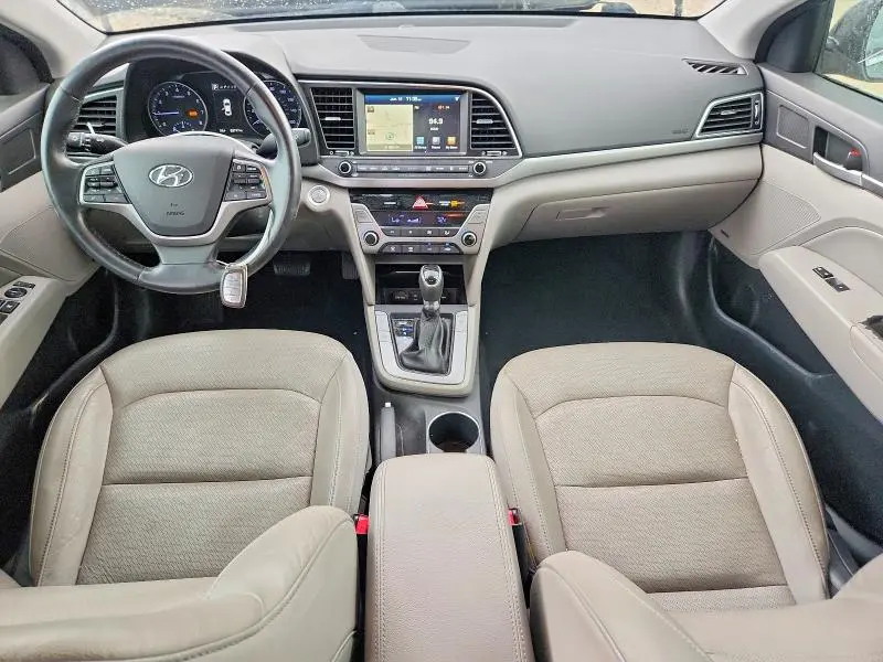 2017 HYUNDAI ELANTRA LIMITED  