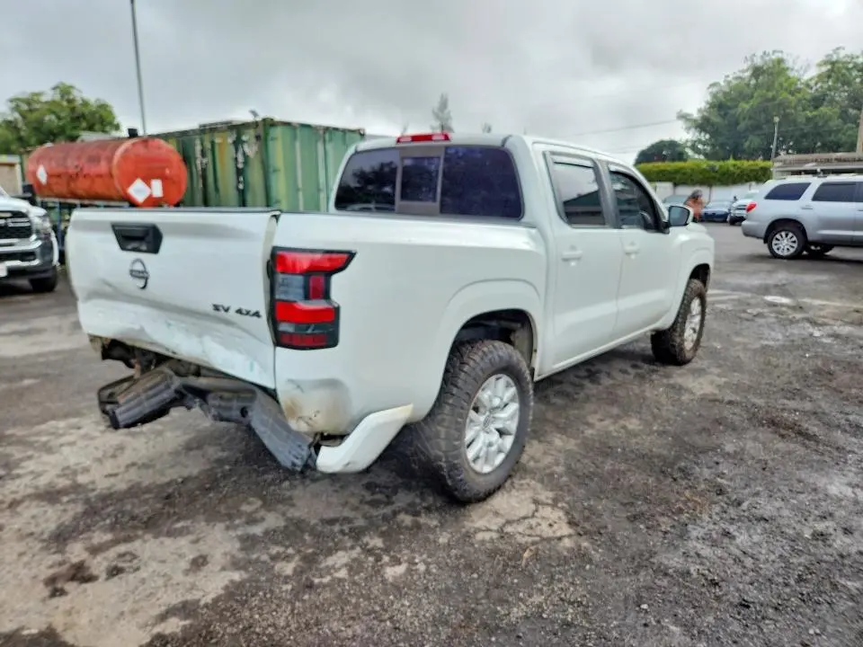 2022 NISSAN FRONTIER SV  
