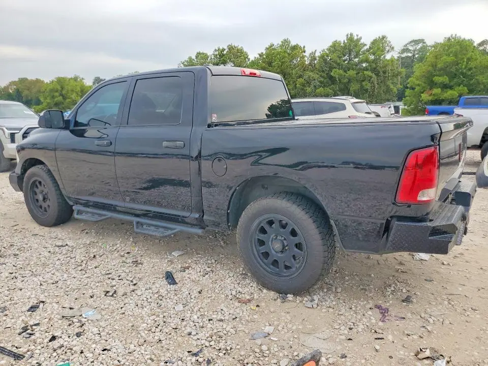 2015 RAM 1500 ST  