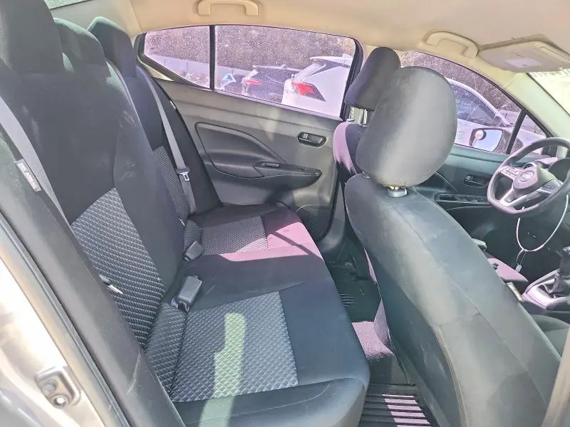 2021 NISSAN VERSA S  