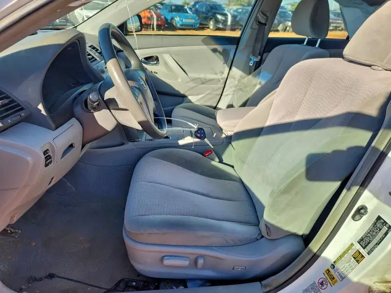2010 TOYOTA CAMRY BASE  