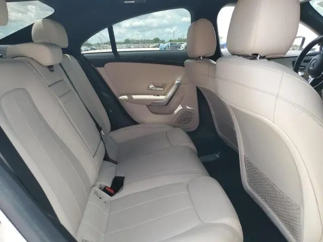 2021 MERCEDES-BENZ CLA 250  