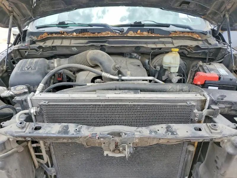 2015 RAM 1500 SPORT  