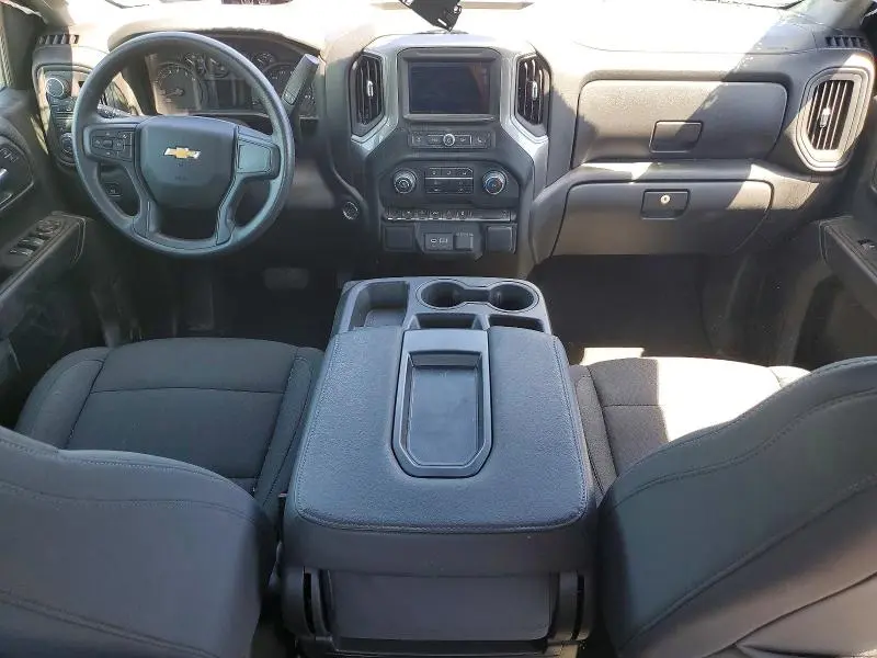 2026 CHEVROLET SILVERADO K1500 CUSTOM  