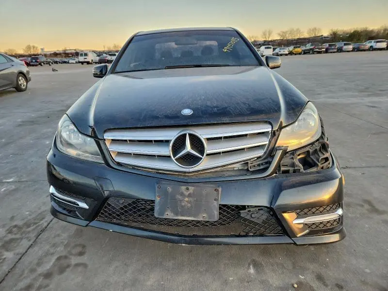 2013 MERCEDES-BENZ C 250  