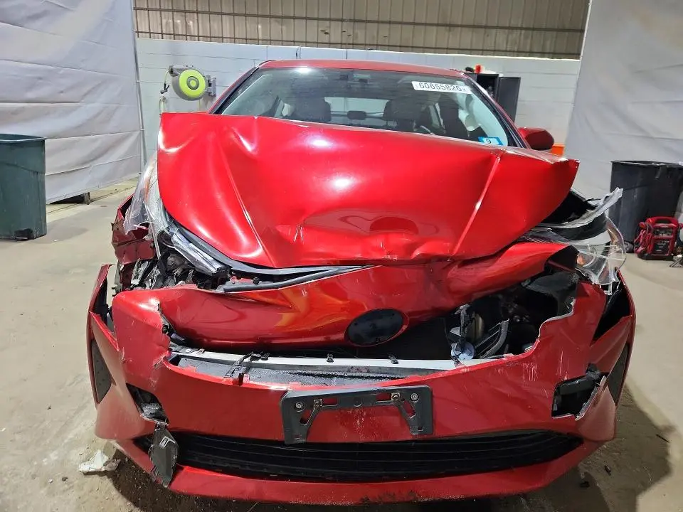 2016 TOYOTA PRIUS THREE  
