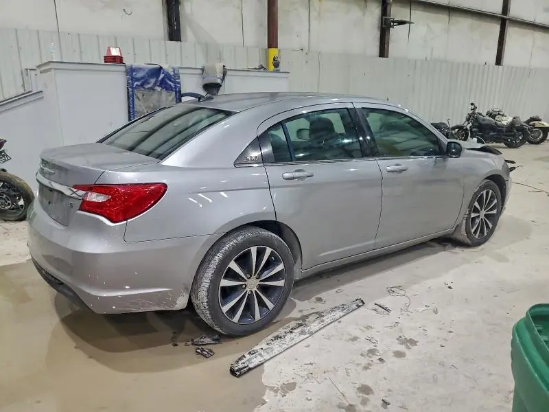 2013 CHRYSLER 200 LIMITED  