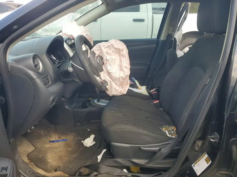 2017 NISSAN VERSA 1.6 SV  