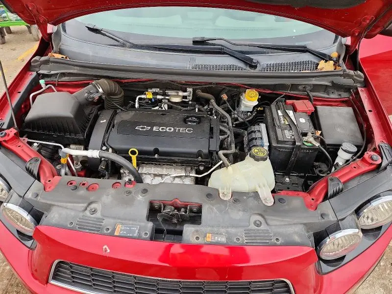 2014 CHEVROLET SONIC LT  