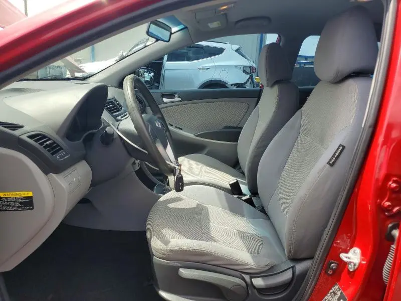 2012 HYUNDAI ACCENT GS  