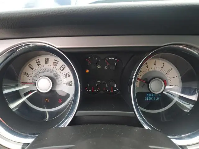 2011 FORD MUSTANG   