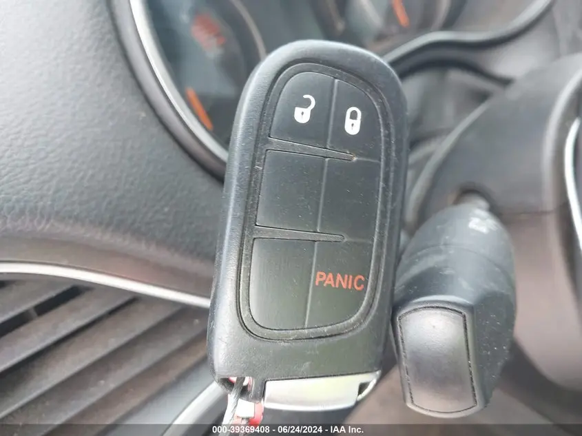 2019 JEEP CHEROKEE LATITUDE PLUS 4X4