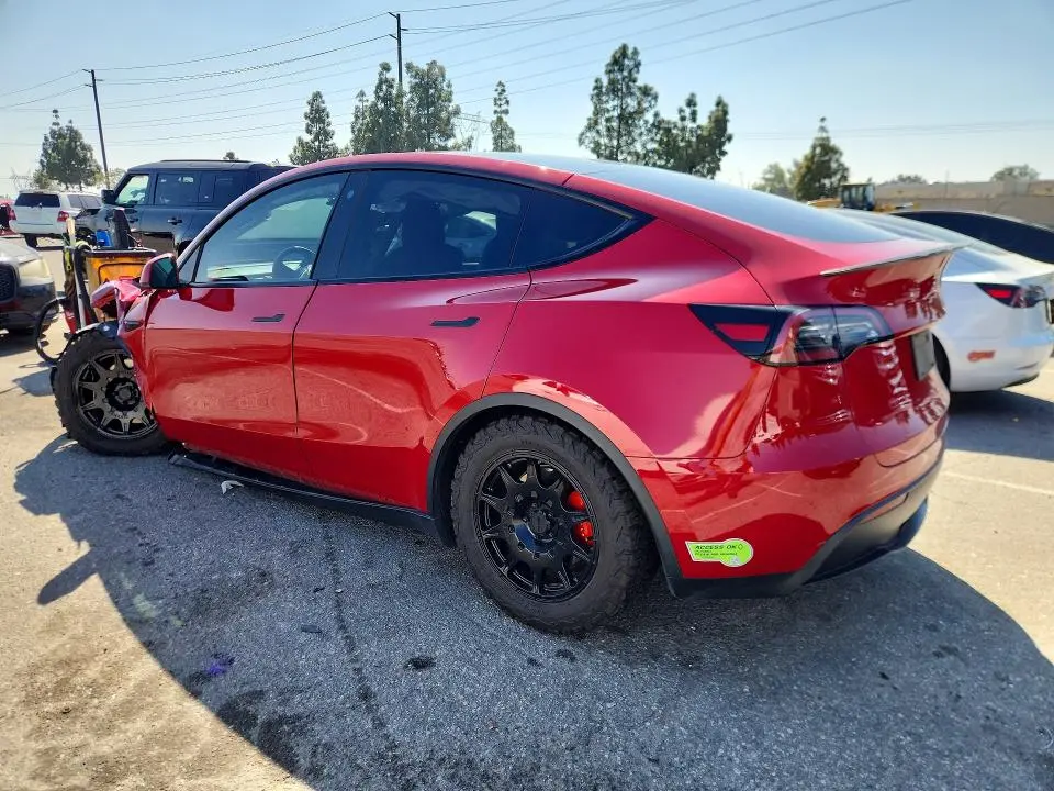2023 TESLA MODEL Y   
