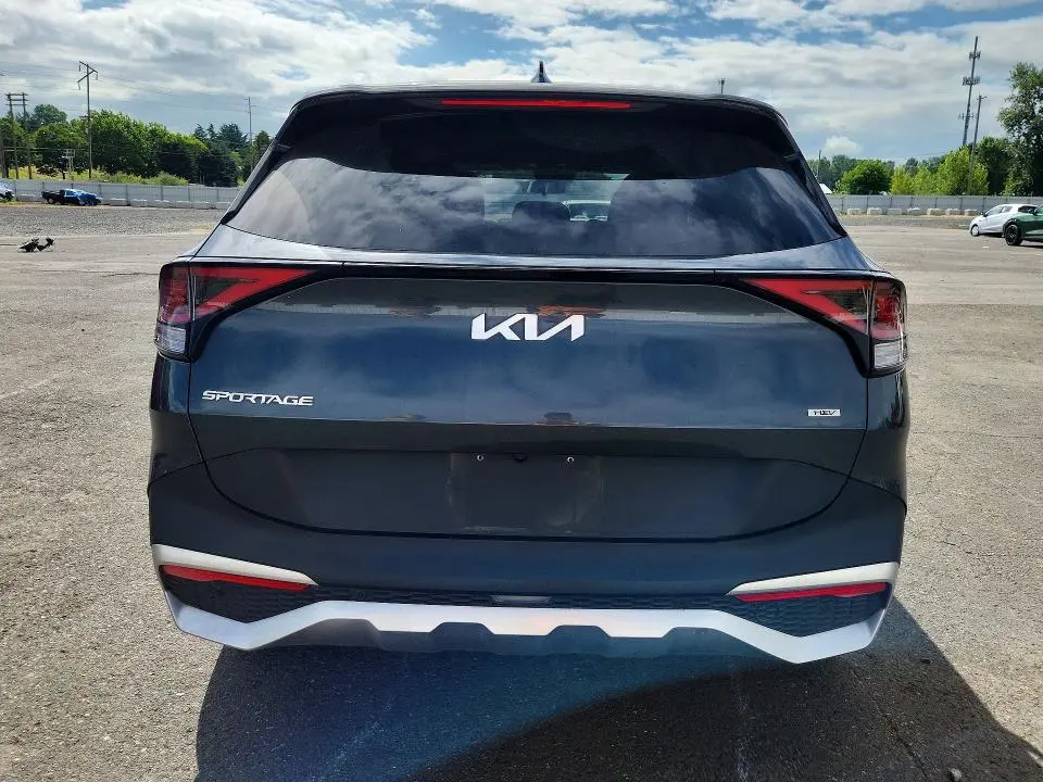 2023 KIA SPORTAGE LX  