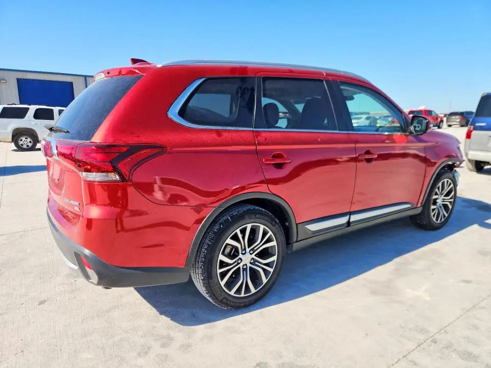 2017 MITSUBISHI OUTLANDER SE  