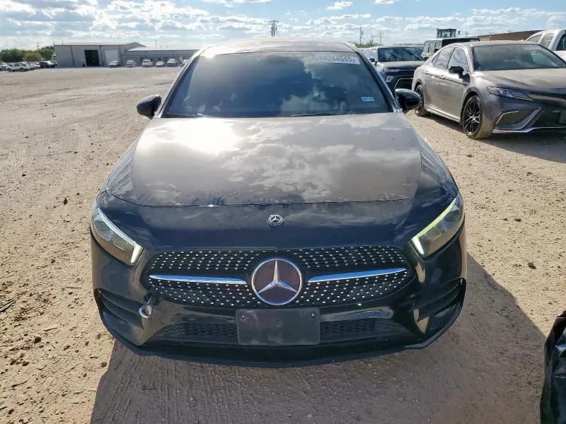 2020 MERCEDES-BENZ A 220  