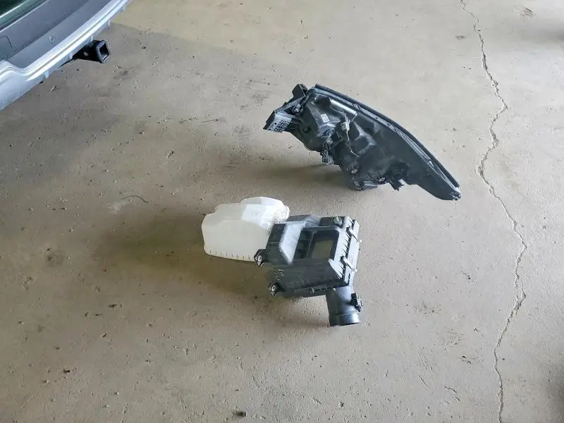 2023 SUBARU FORESTER TOURING  