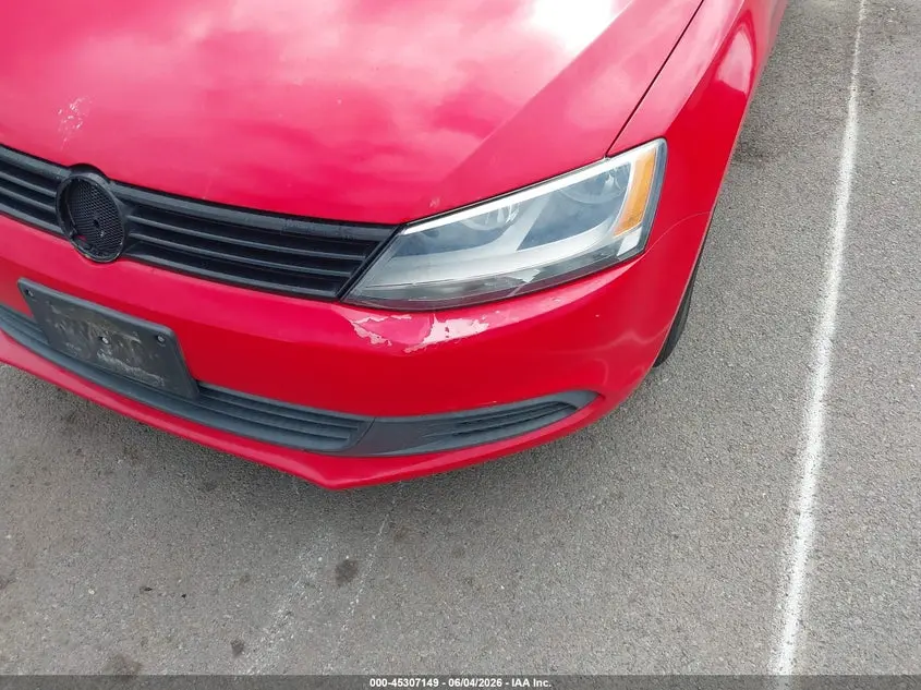 2013 VOLKSWAGEN JETTA 2.0L S