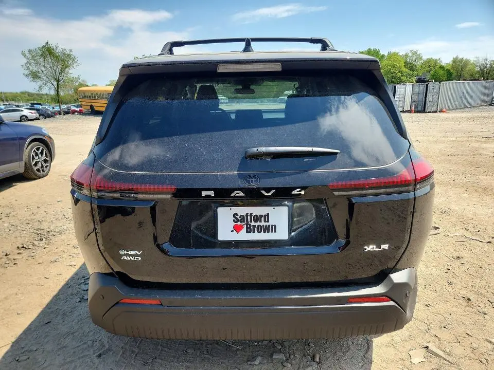 2026 TOYOTA RAV4 XLE PREMIUM  