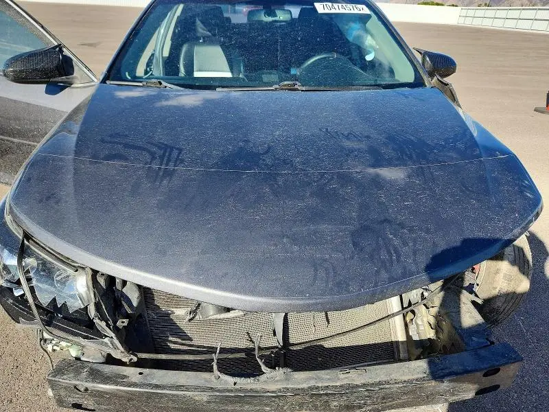 2012 TOYOTA CAMRY SE V6  
