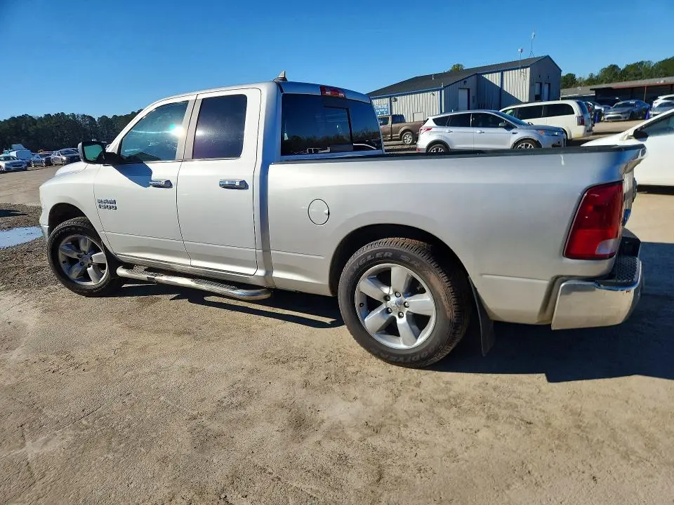 2018 RAM 1500 SLT  