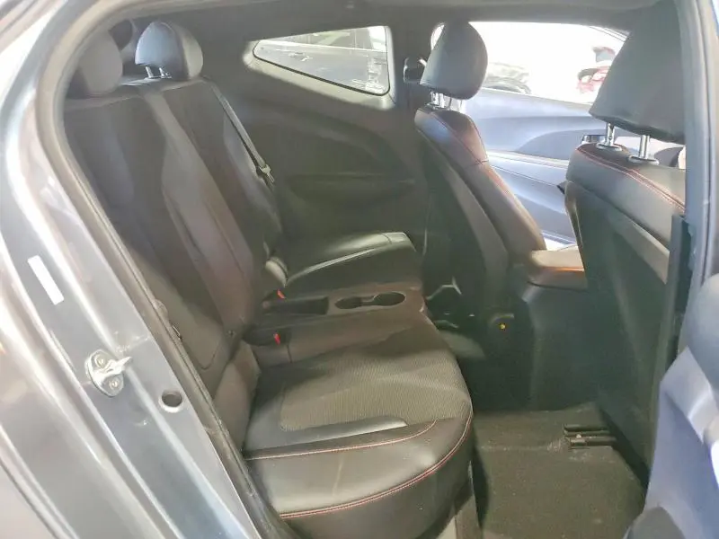 2019 HYUNDAI VELOSTER BASE  