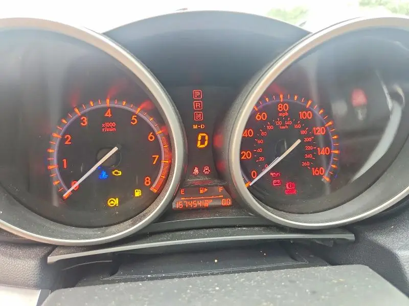 2011 MAZDA 3 S  