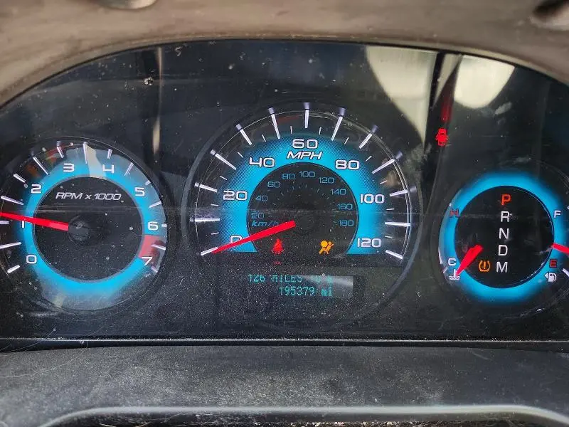 2011 FORD FUSION SE  