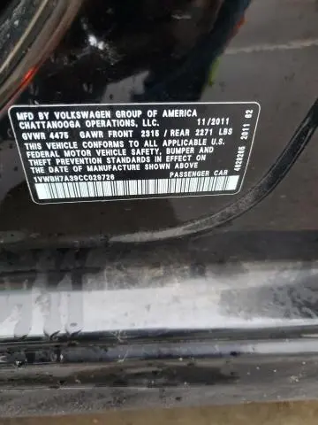 2012 VOLKSWAGEN PASSAT SE