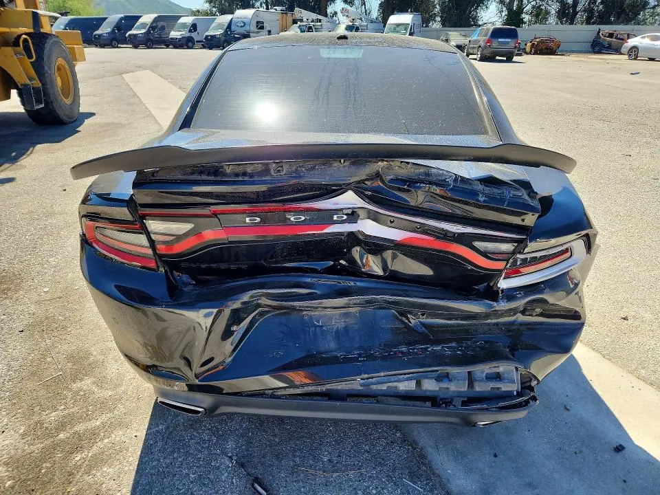 2018 DODGE CHARGER SXT  