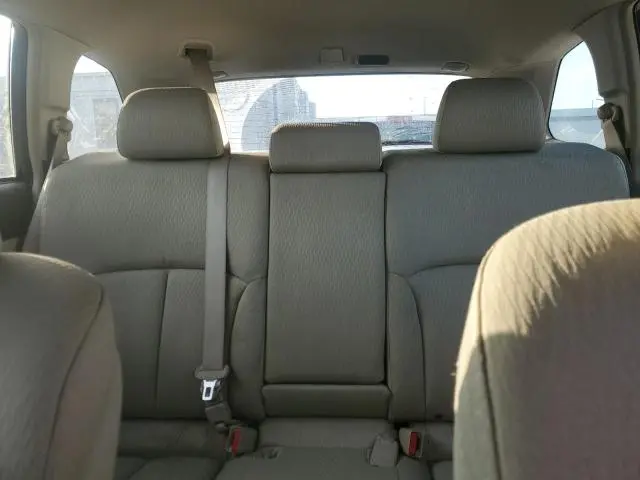 2011 SUBARU OUTBACK 2.5I  