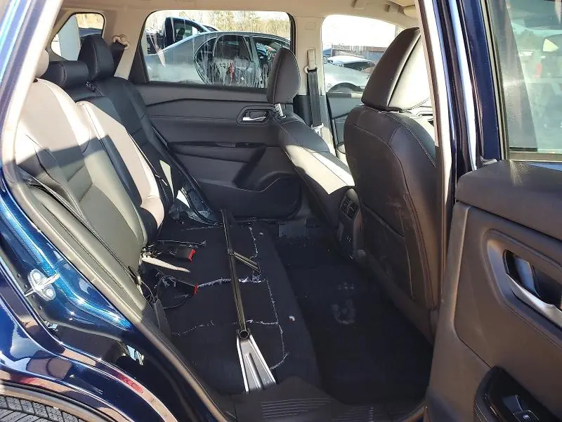 2026 NISSAN ROGUE SL  