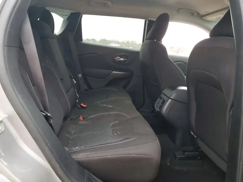 2020 JEEP CHEROKEE LATITUDE  