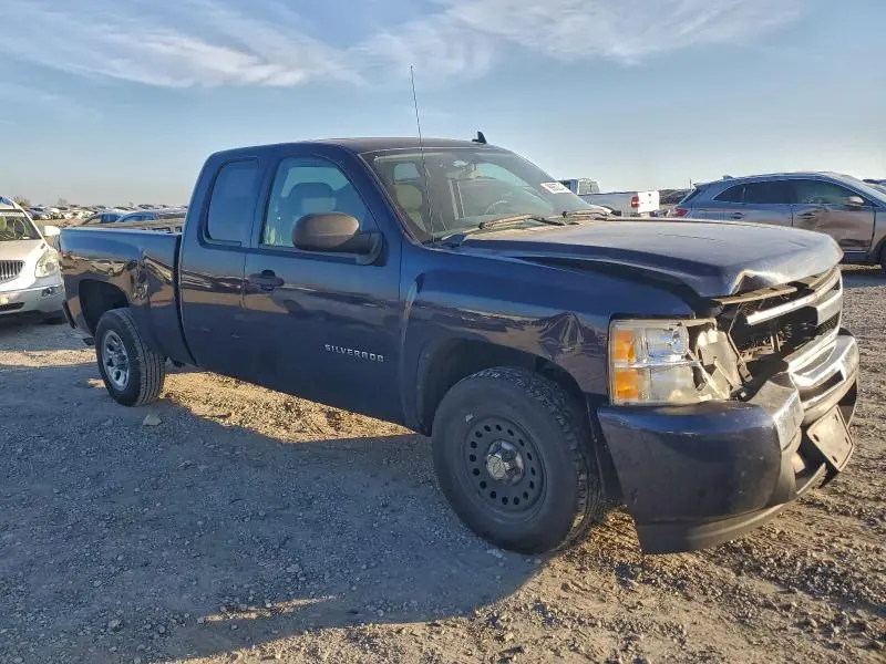 2011 CHEVROLET SILVERADO C1500 LS  