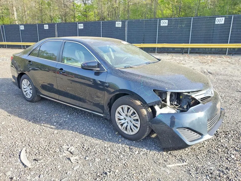 2012 TOYOTA CAMRY LE  