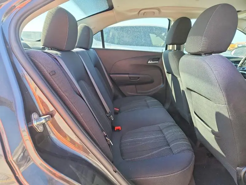 2017 CHEVROLET SONIC LT  